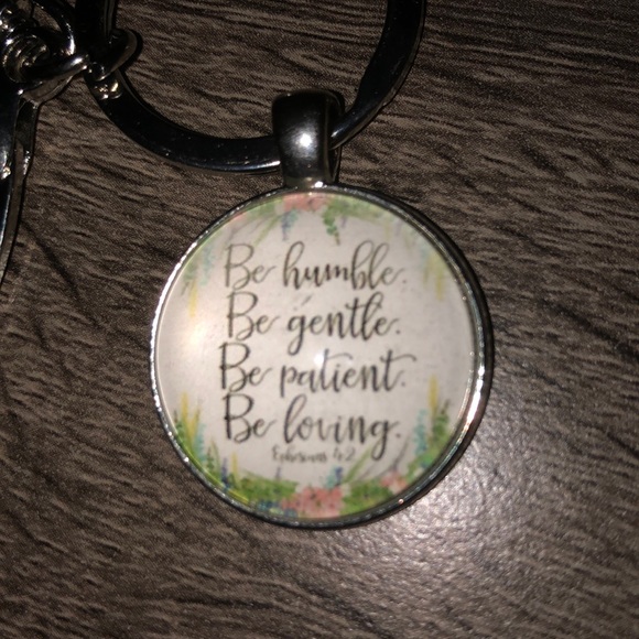 NWT Keychain - Picture 2 of 5